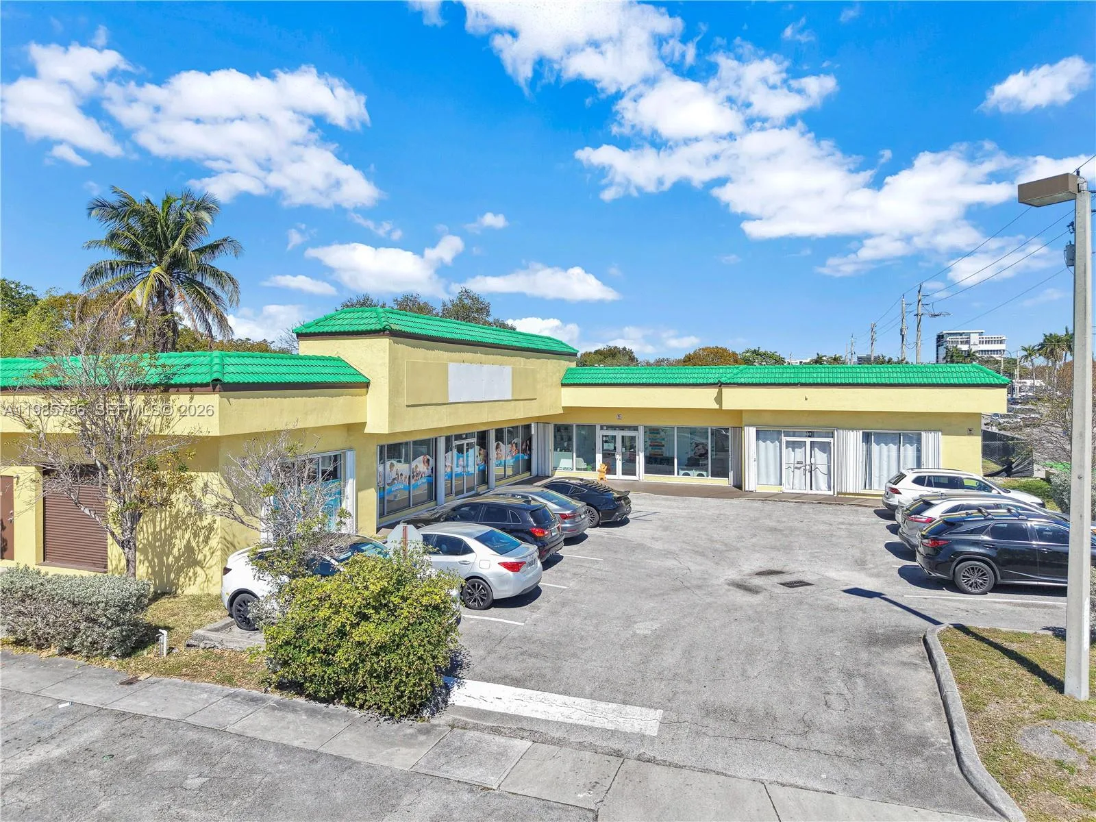 124 S Federal Hwy, Hallandale Beach, FL 33009 photo 4