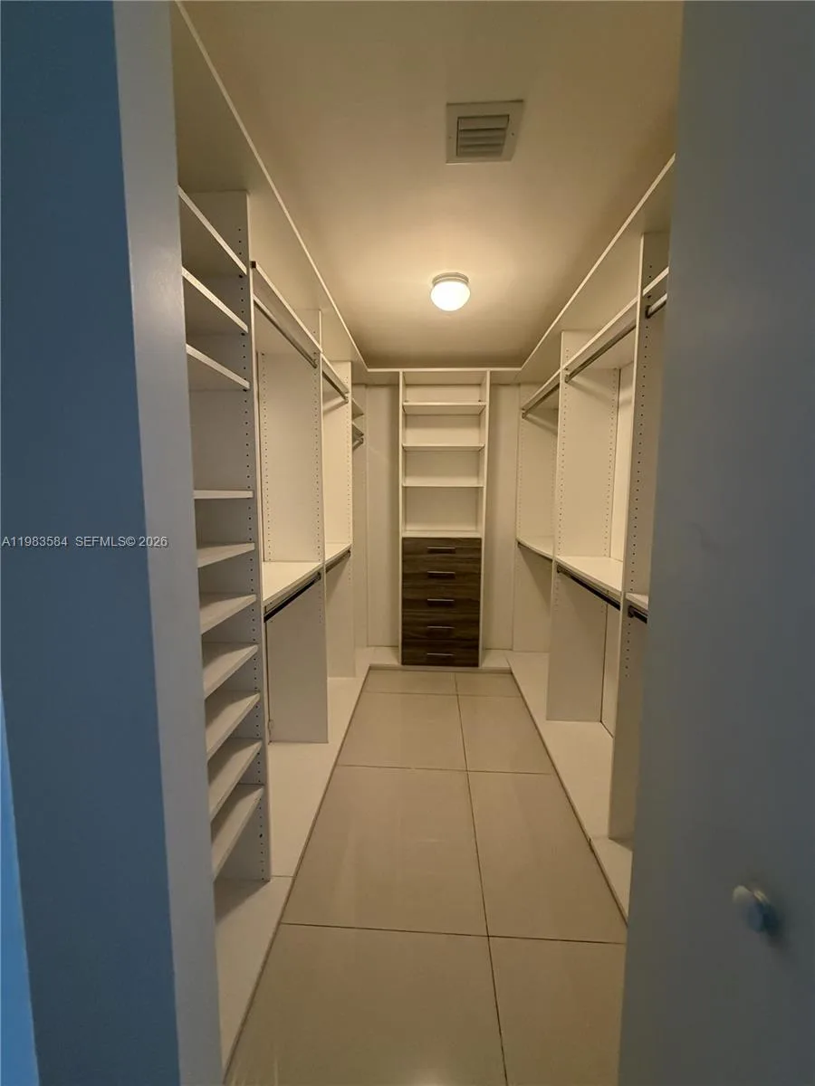 488 NE 18th St # 4110, Miami, FL 33132 photo 10