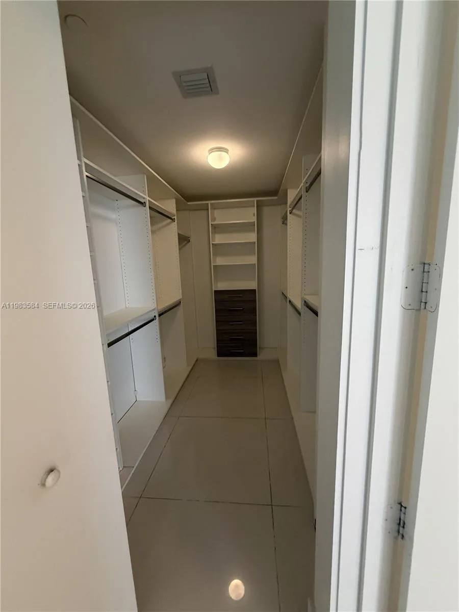 488 NE 18th St # 4110, Miami, FL 33132 photo 13