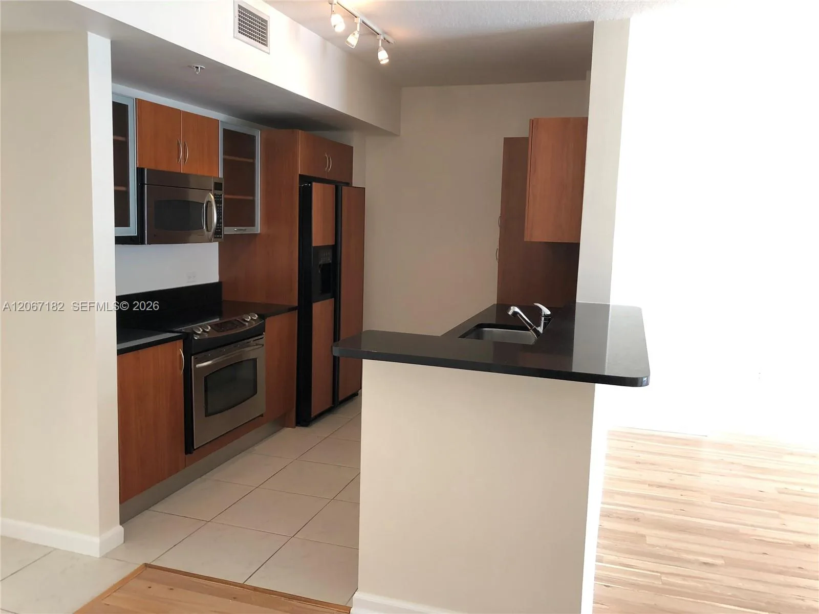 18800 NE 29th Ave # 730, Aventura, FL 33180 photo 9