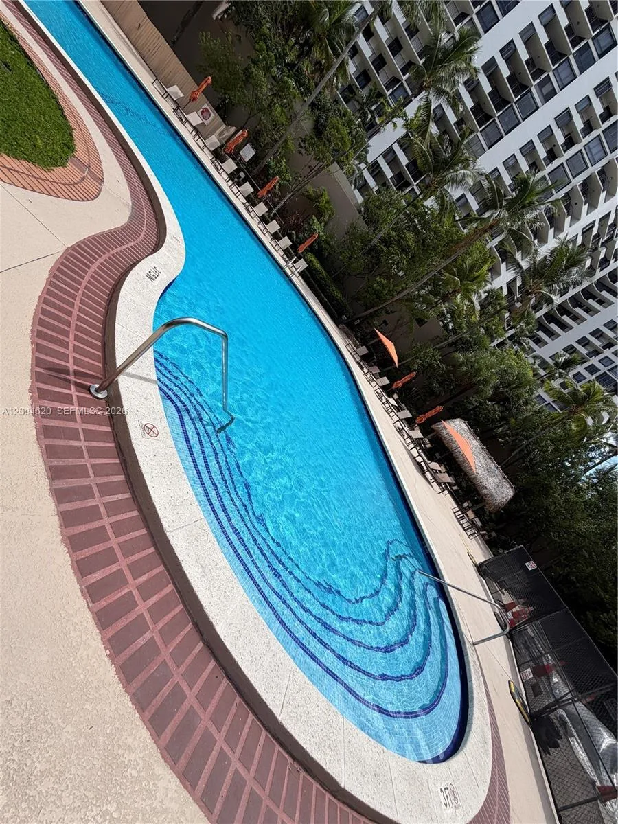 540 BRICKELL KEY DR # 617, Miami, FL 33131 photo 12