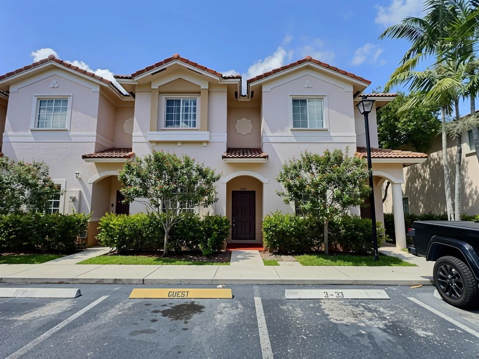 8833 S ISLES Circle # 8833, Tamarac, FL 33321