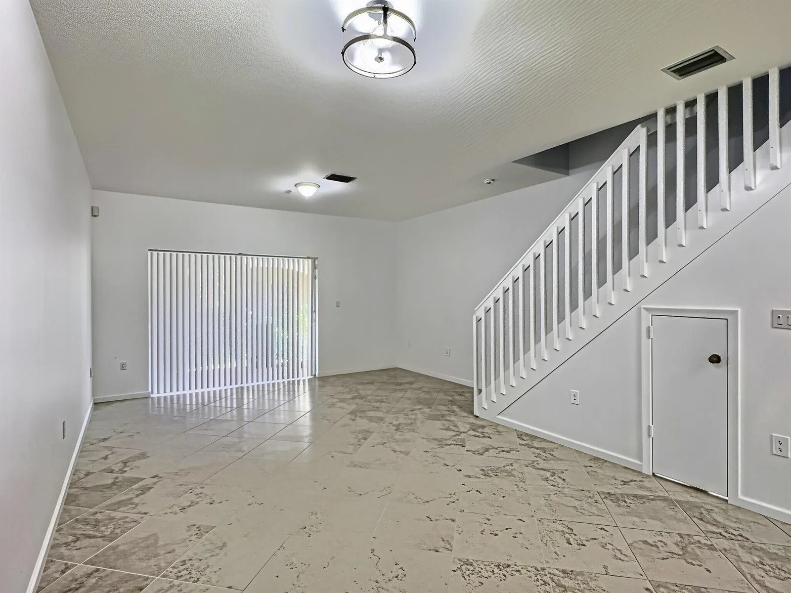 8833 S ISLES Circle # 8833, Tamarac, FL 33321 photo 10