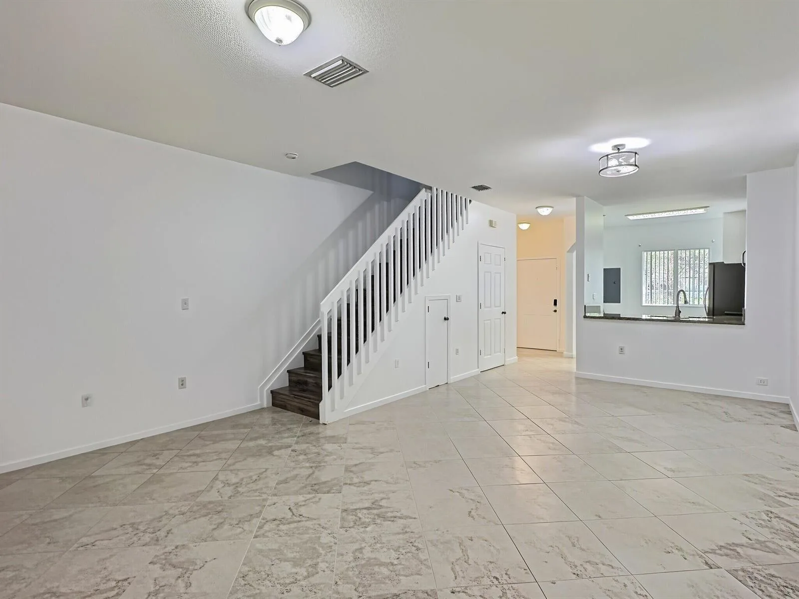 8833 S ISLES Circle # 8833, Tamarac, FL 33321 photo 8