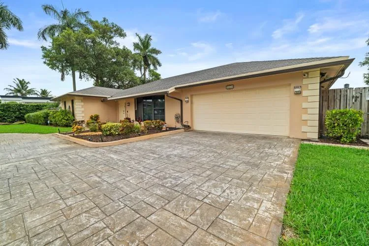 2409 SW 27th Avenue, Fort Lauderdale, FL 33312 photo 6