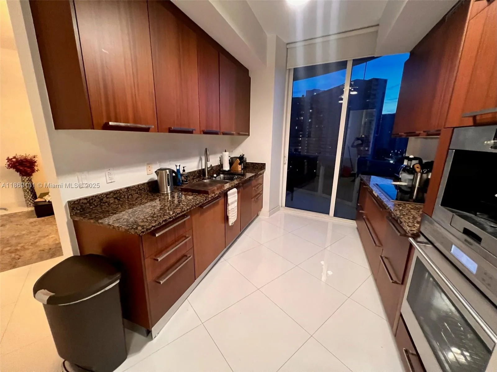 15811 Collins Ave # 605, Sunny Isles Beach, FL 33160 photo 12