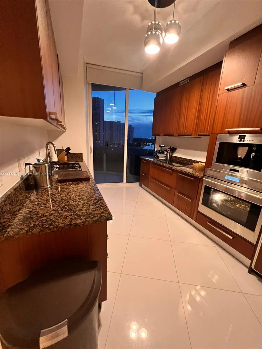15811 Collins Ave # 605, Sunny Isles Beach, FL 33160 photo 13