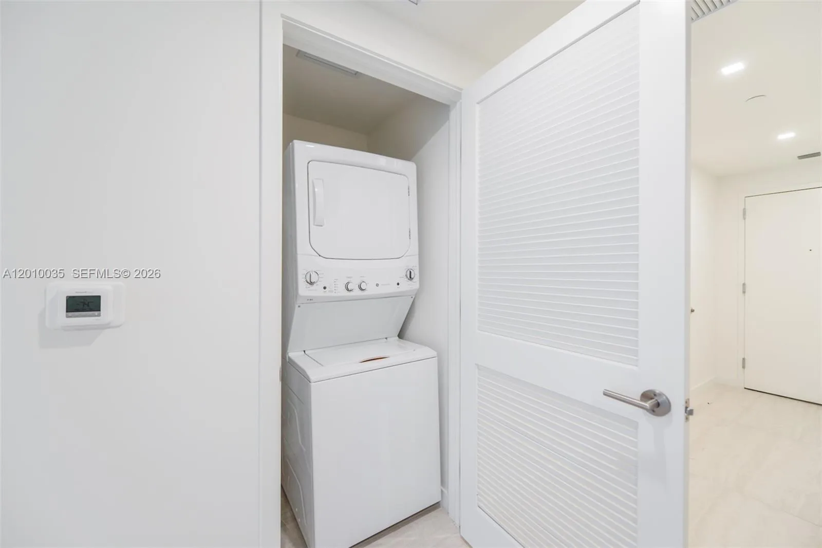 77 SE 5 Street # 2603, Miami, FL 33131 photo 12