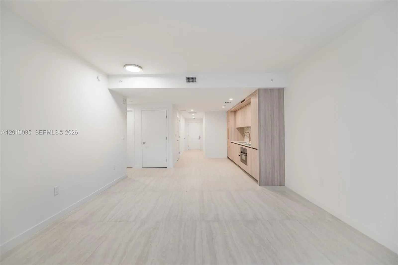 77 SE 5 Street # 2603, Miami, FL 33131 photo 6