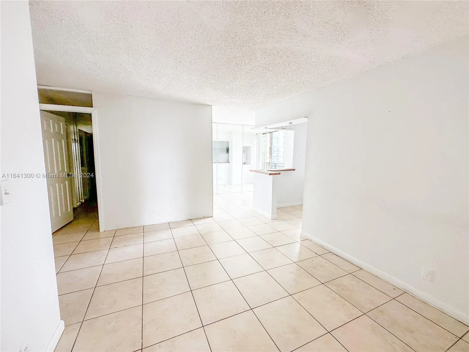 17021 N Bay Rd # 915, Sunny Isles Beach, FL 33160 photo 9