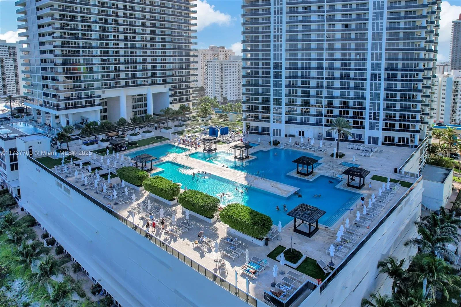 1800 S Ocean Dr # 3410, Hallandale Beach, FL 33009 photo 2