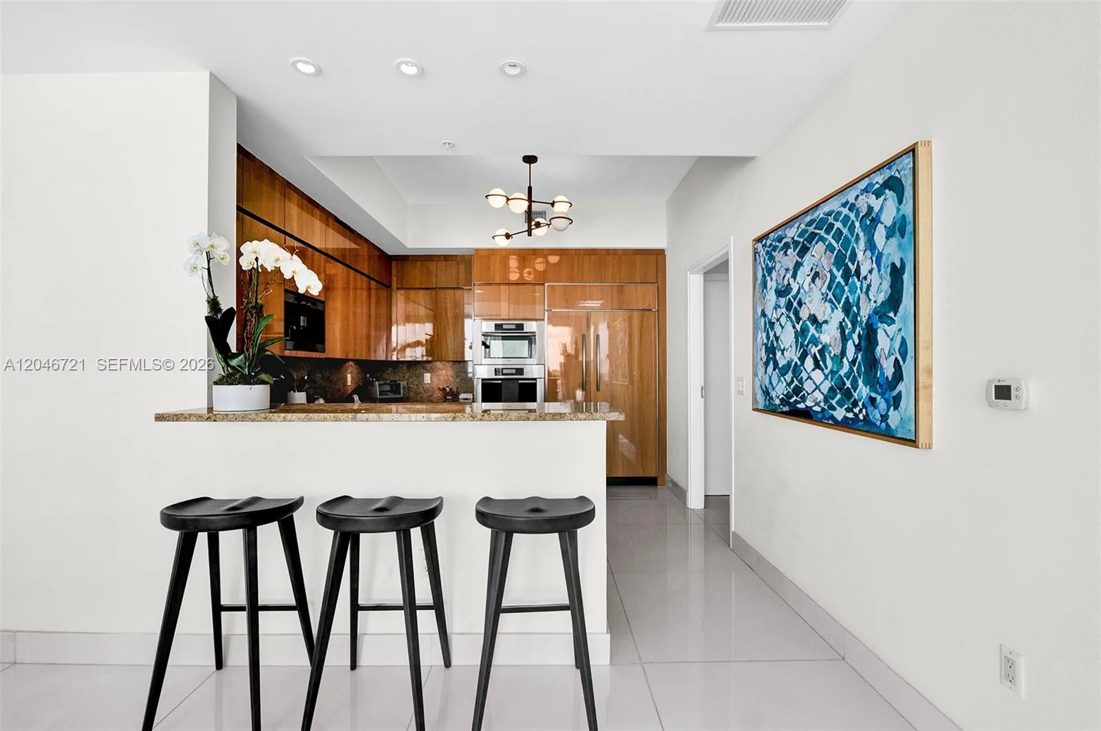 50 S Pointe Dr # 2702, Miami Beach, FL 33139 photo 4