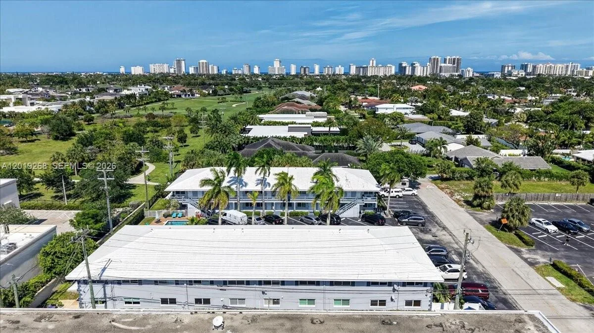 2115 NE 37th Dr # 120, Fort Lauderdale, FL 33308