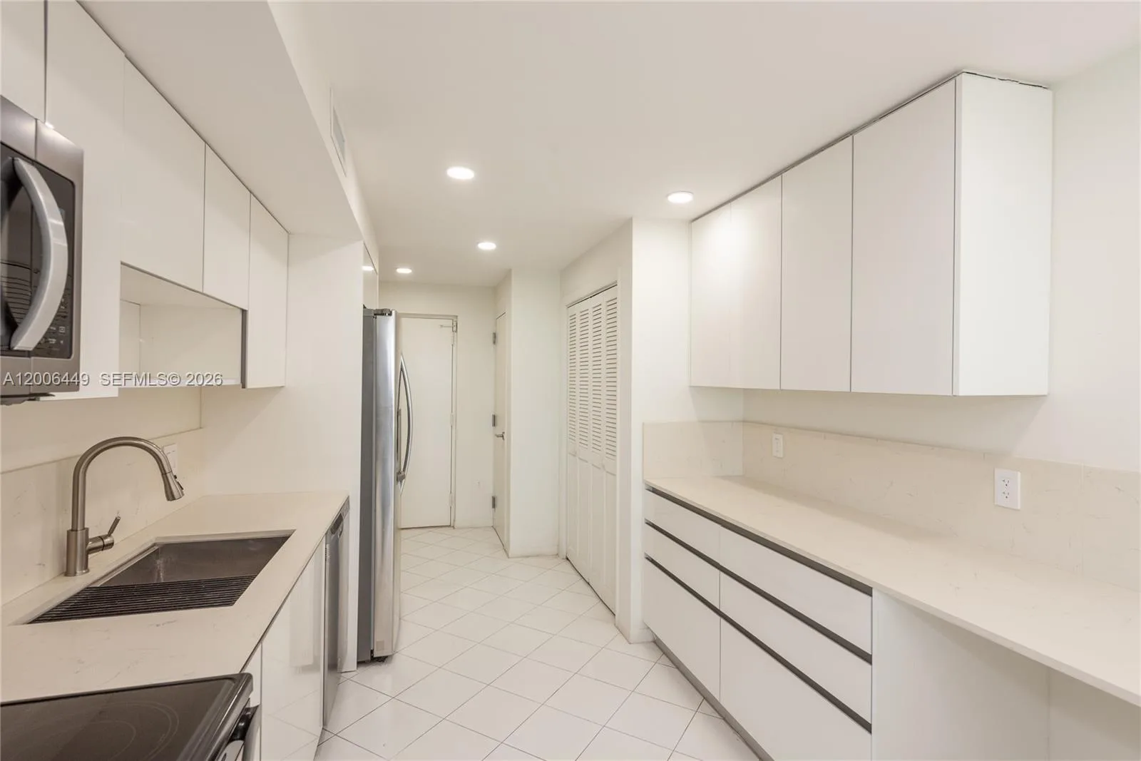 600 Grapetree Dr # 8FS, Key Biscayne, FL 33149 photo 9