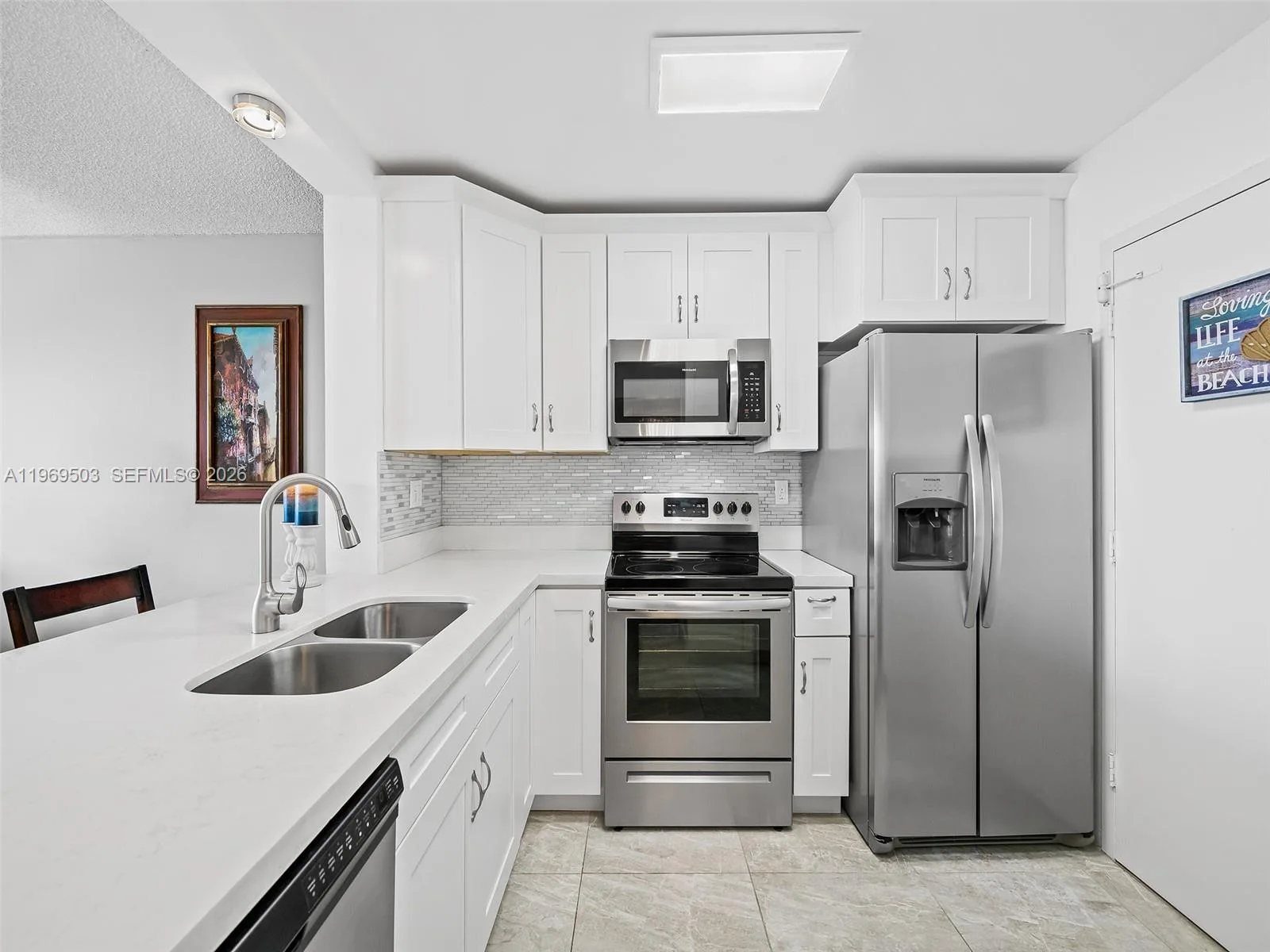 401 NE 14th Ave # 808, Hallandale Beach, FL 33009 photo 4