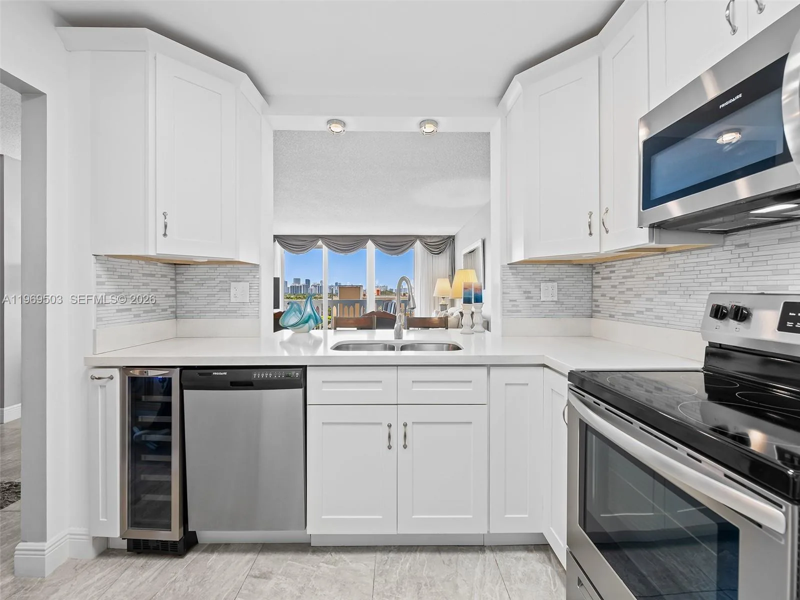401 NE 14th Ave # 808, Hallandale Beach, FL 33009 photo 6