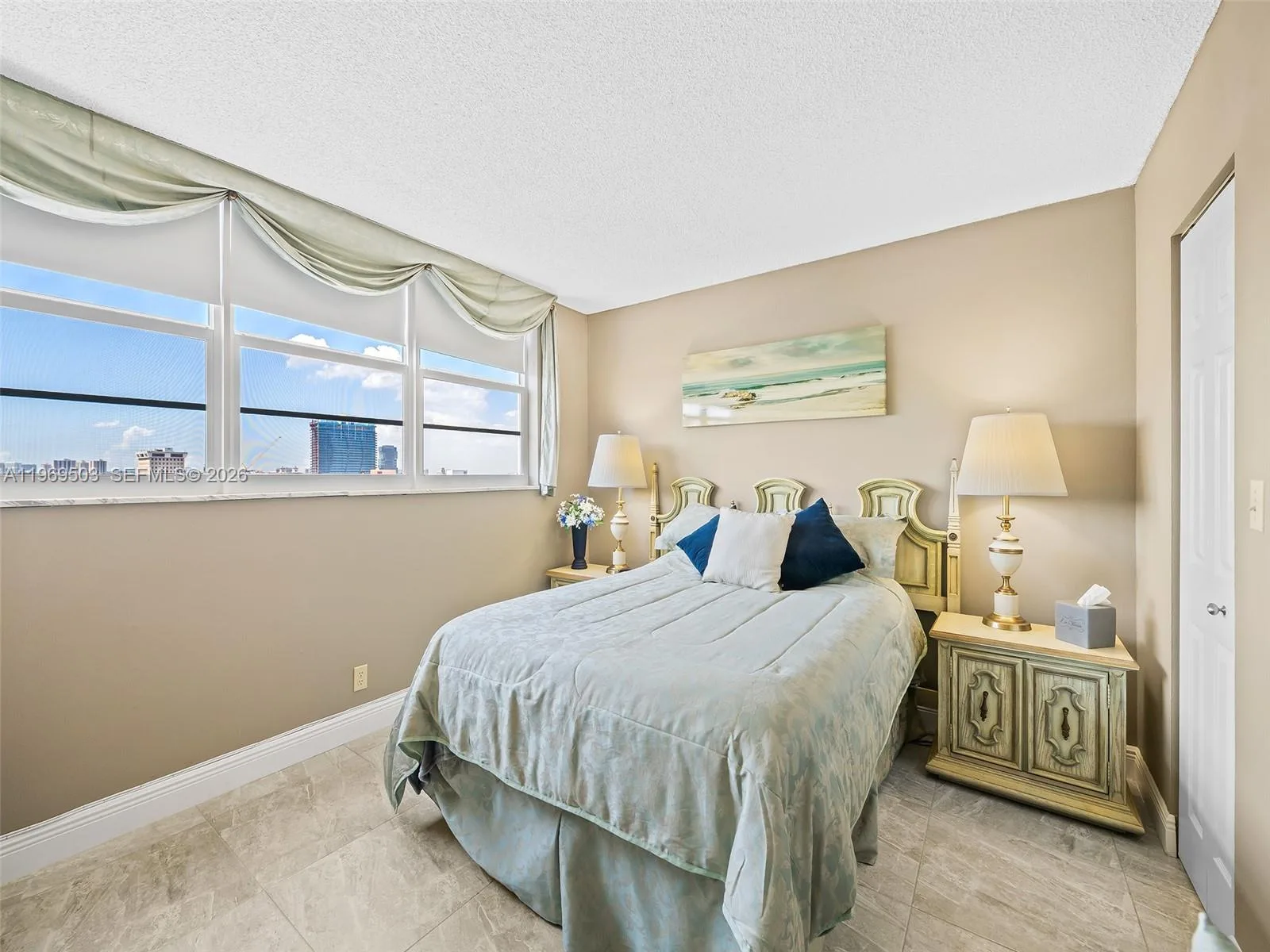 401 NE 14th Ave # 808, Hallandale Beach, FL 33009 photo 8