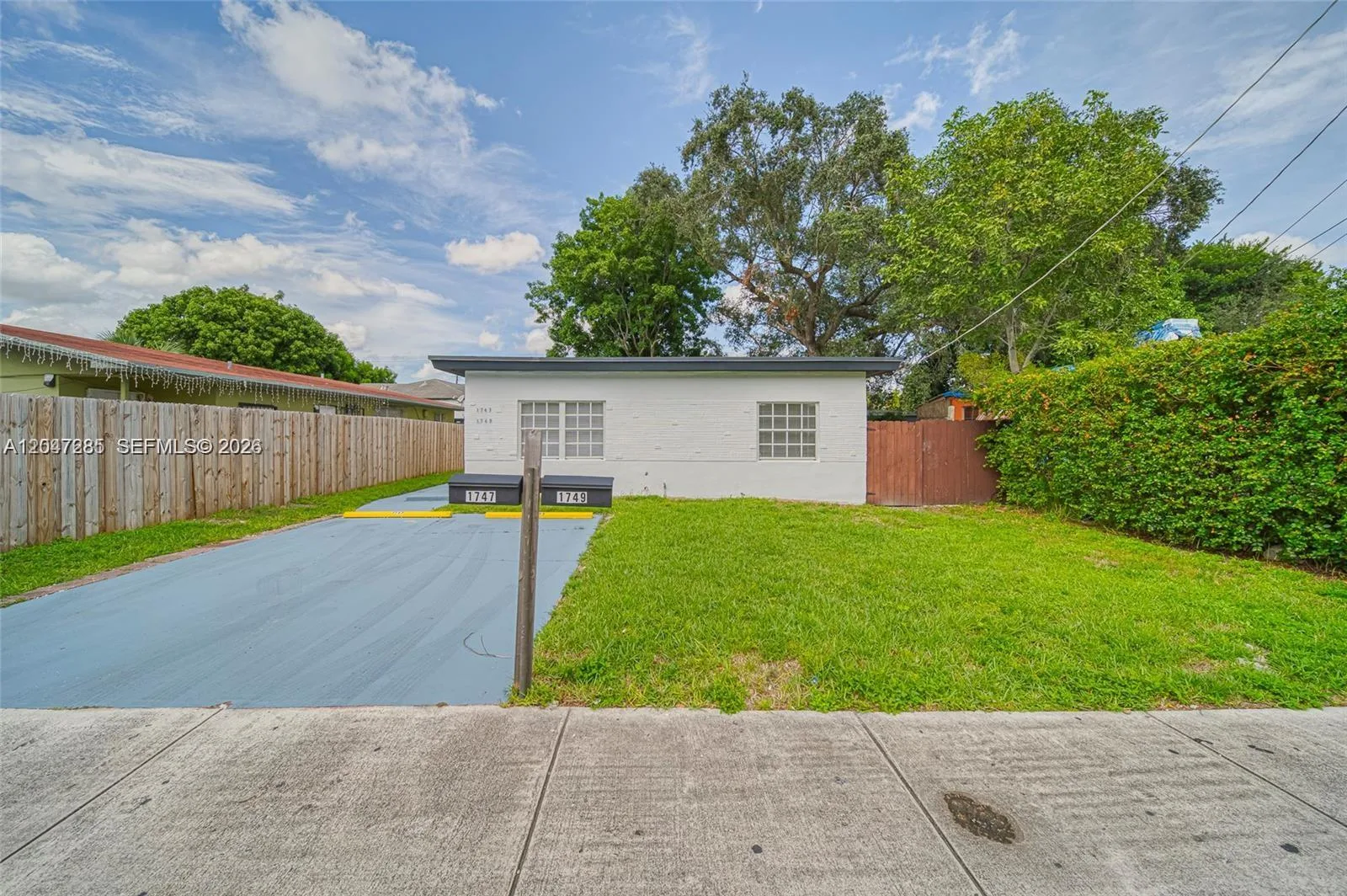 1747 NW 40th St # 1747, Miami, FL 33142 photo 13