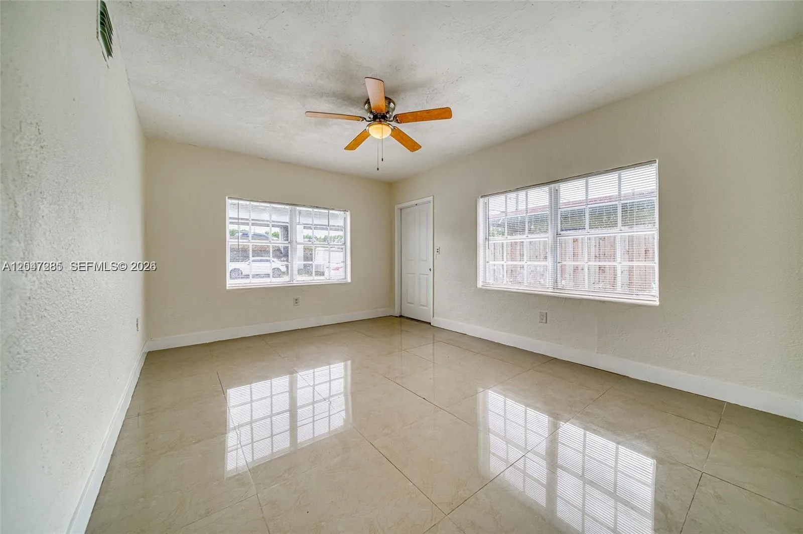 1747 NW 40th St # 1747, Miami, FL 33142 photo 6