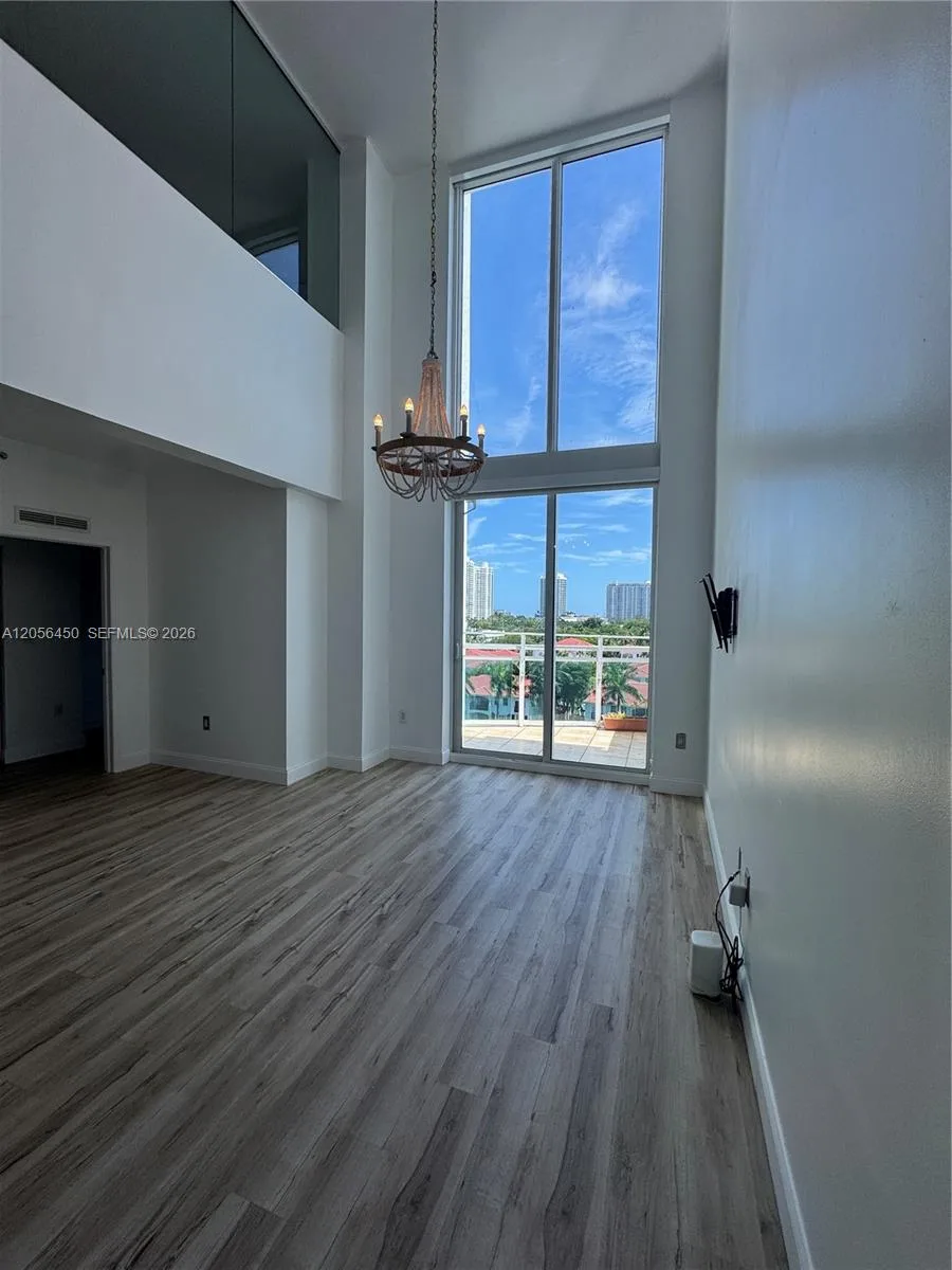 3000 NE 188th St # 707, Aventura, FL 33180