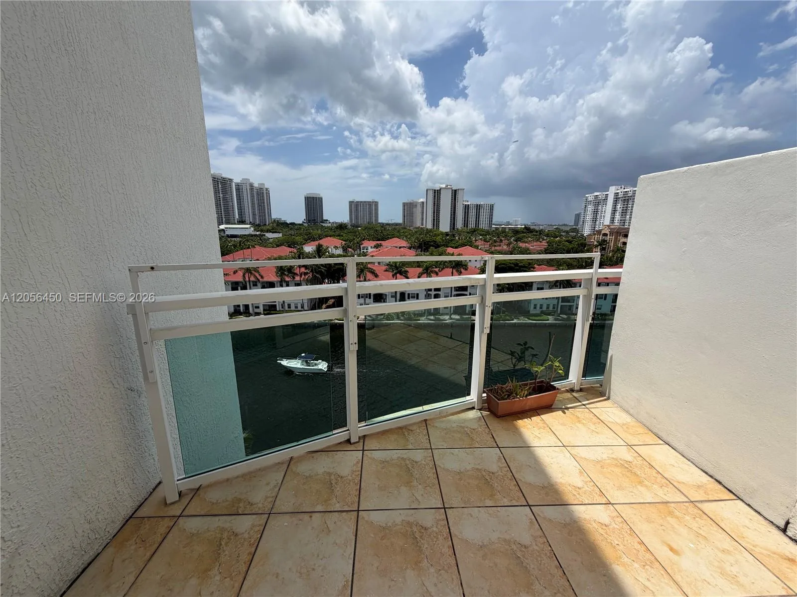 3000 NE 188th St # 707, Aventura, FL 33180 photo 5