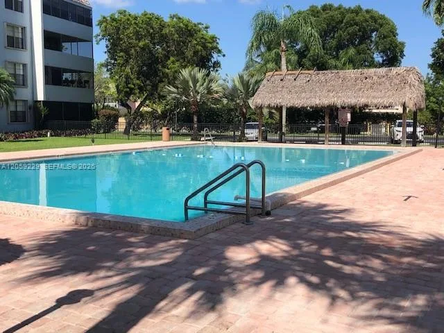 10852 N Kendall Dr # 316, Miami, FL 33176 photo 6