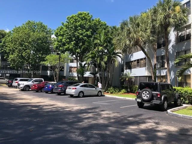 10852 N Kendall Dr # 316, Miami, FL 33176 photo 8