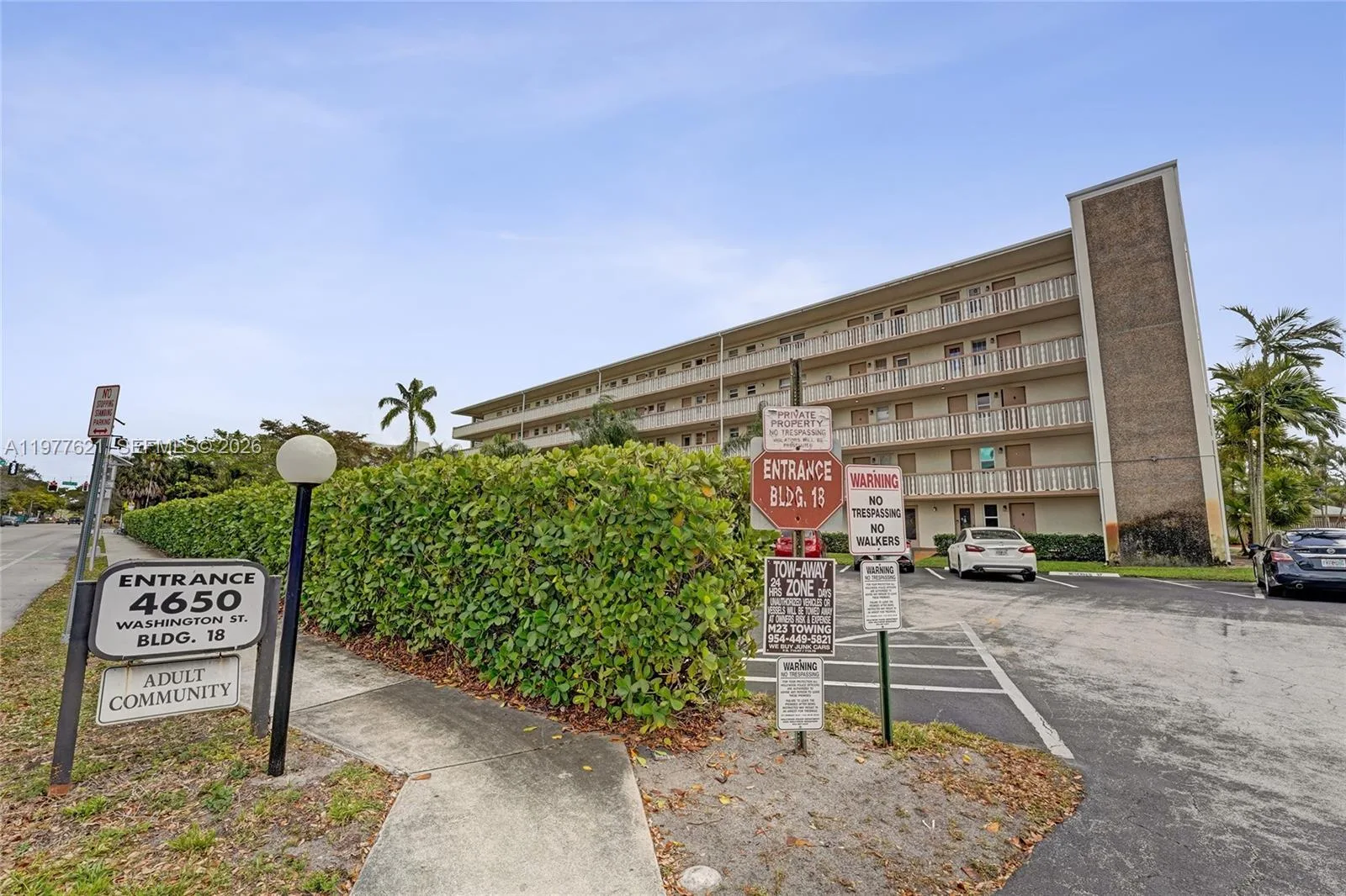 4650 Washington St # 209, Hollywood, FL 33021 photo 2