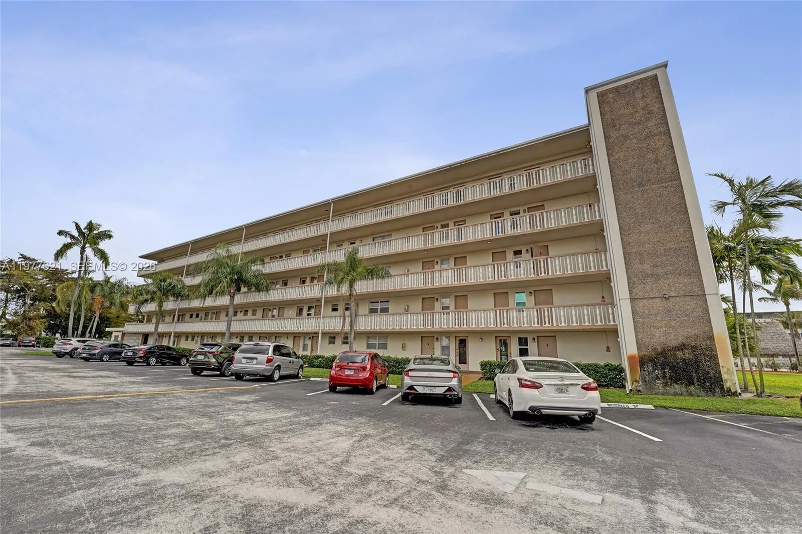 4650 Washington St # 209, Hollywood, FL 33021 photo 3