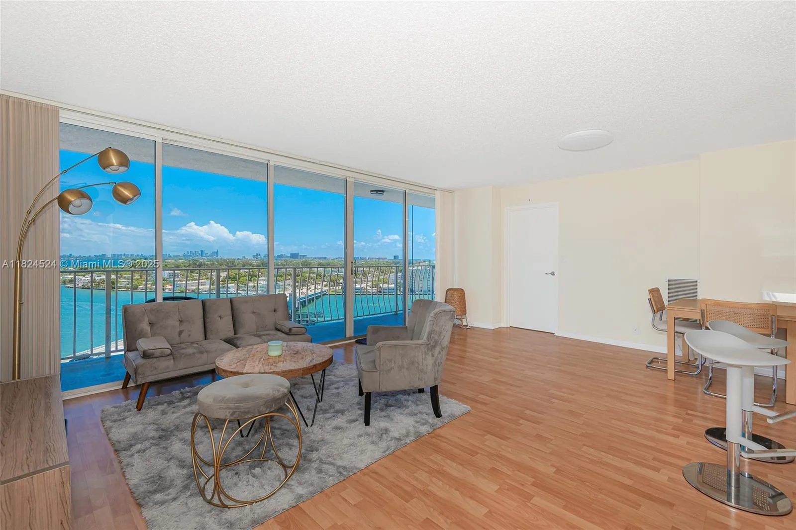 7601 E Treasure Dr # 1517, North Bay Village, FL 33141 photo 4