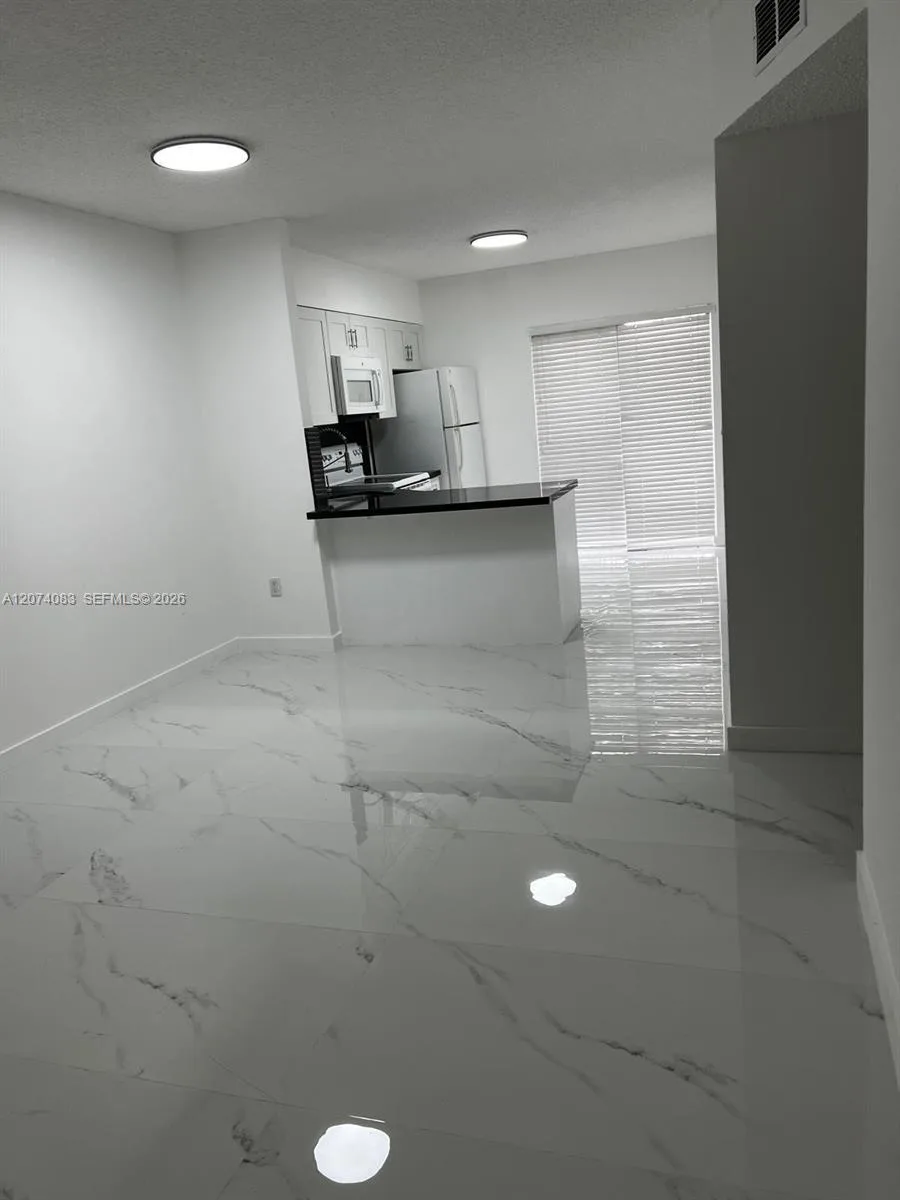 5560 W 21st Ct # 108, Hialeah, FL 33016 photo 3