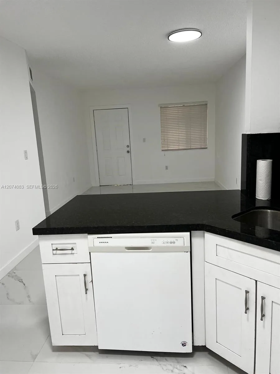 5560 W 21st Ct # 108, Hialeah, FL 33016 photo 4