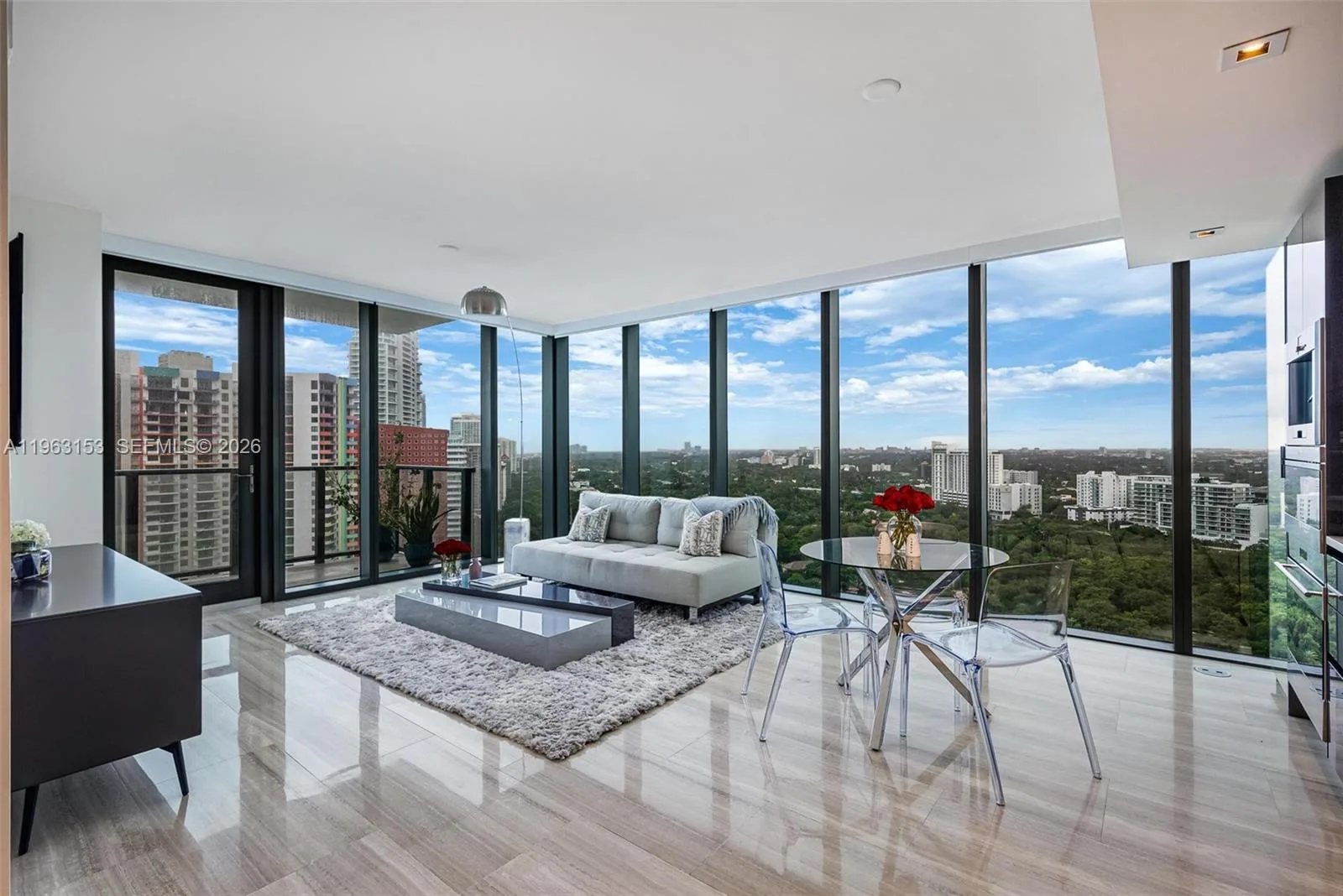 1451 Brickell Ave # 2204, Miami, FL 33131