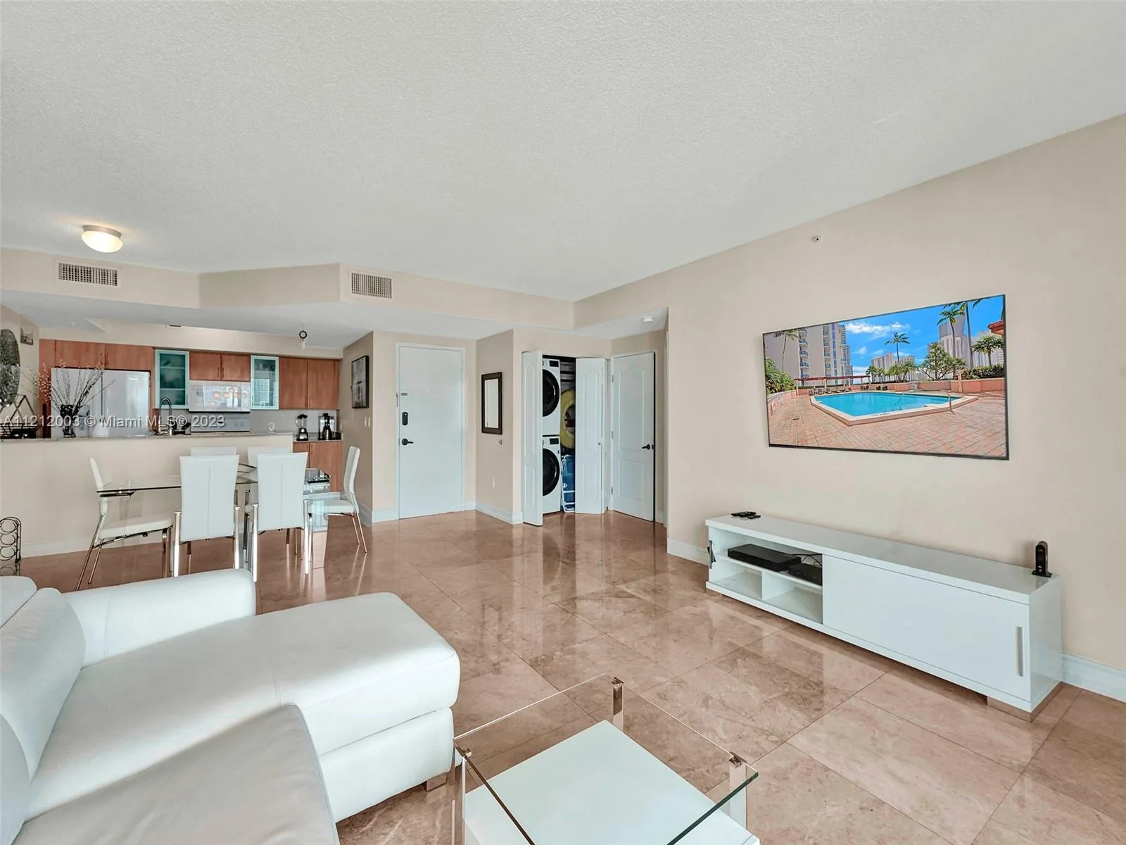 17555 Atlantic Blvd # 806, Sunny Isles Beach, FL 33160 photo 5