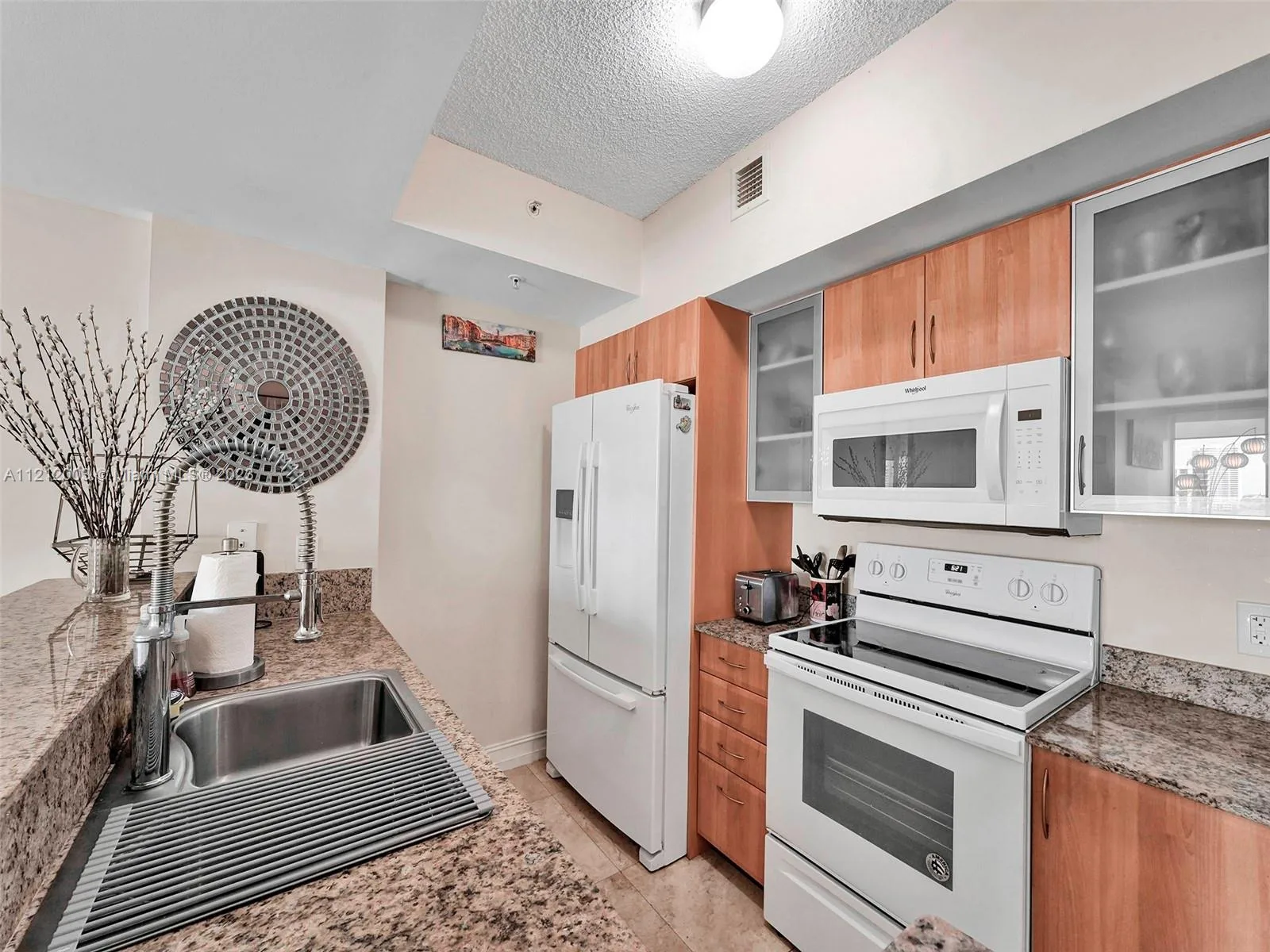 17555 Atlantic Blvd # 806, Sunny Isles Beach, FL 33160 photo 7