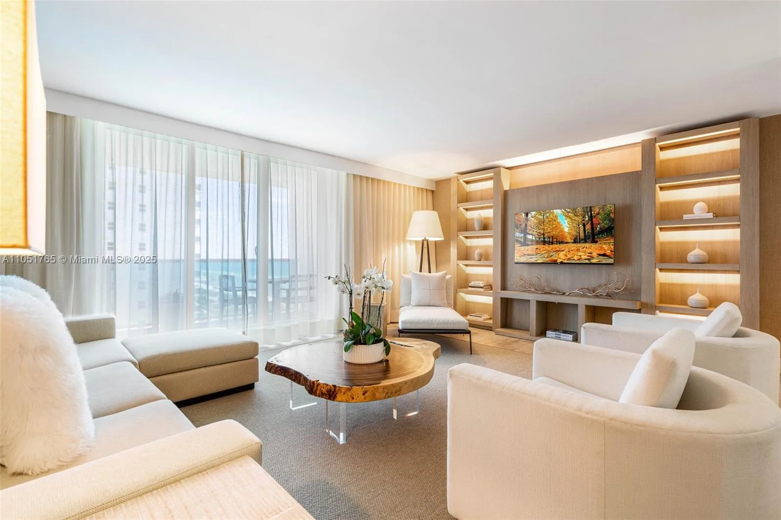 102 24th St # 1115, Miami Beach, FL 33139
