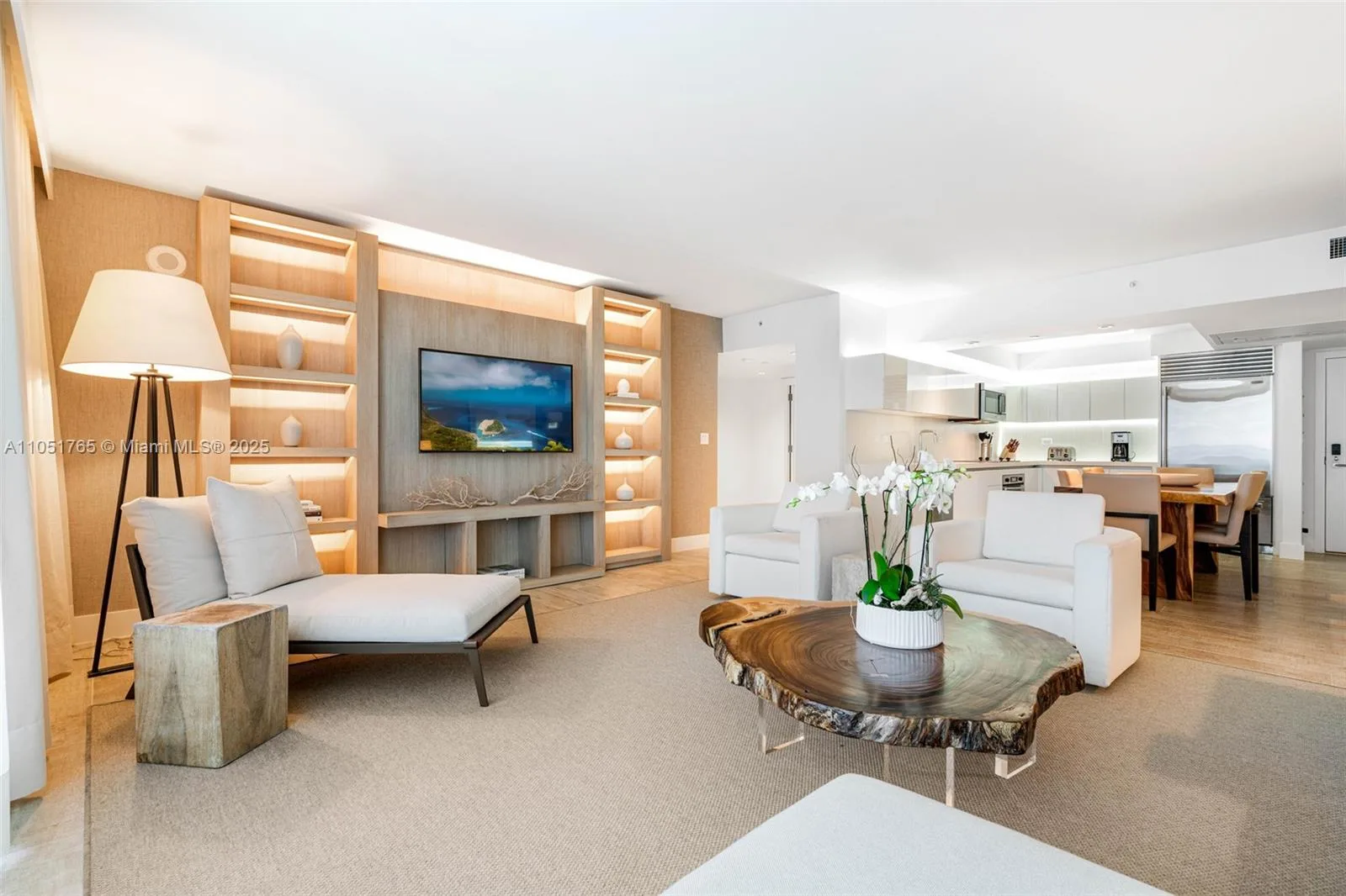102 24th St # 1115, Miami Beach, FL 33139 photo 11