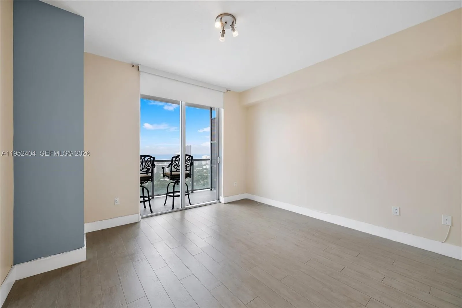 79 SW 12th St # 4004S, Miami, FL 33130 photo 10