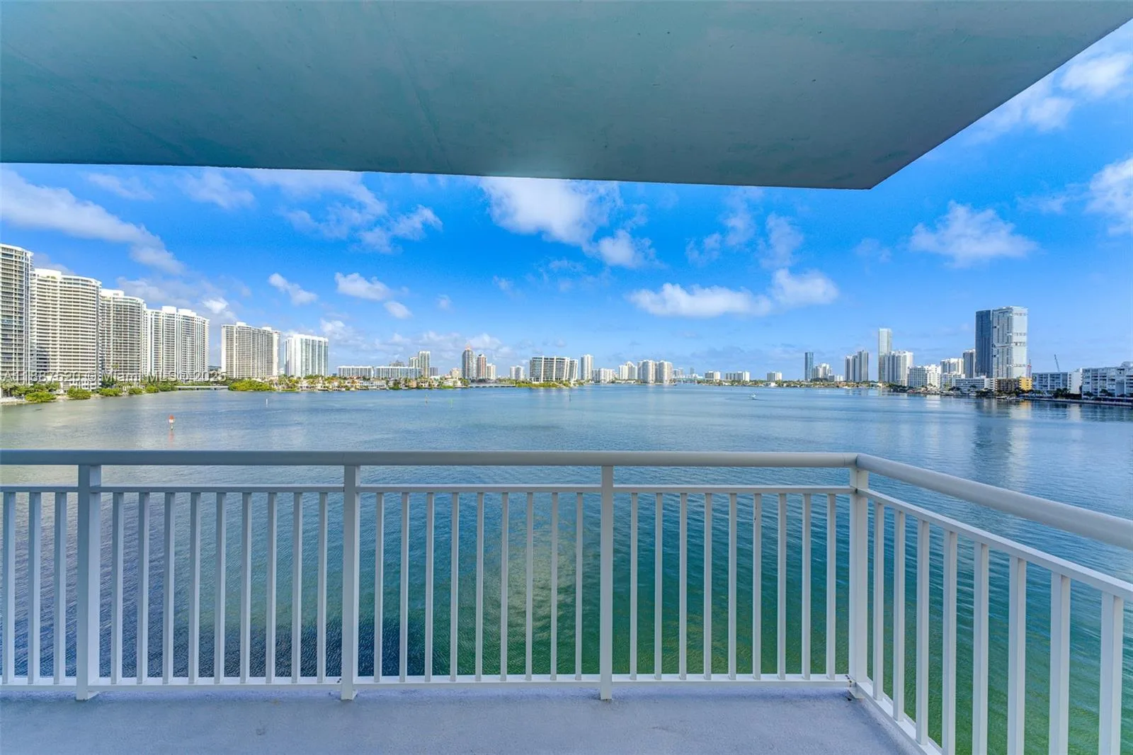301 174th St # 618, Sunny Isles Beach, FL 33160 photo 6