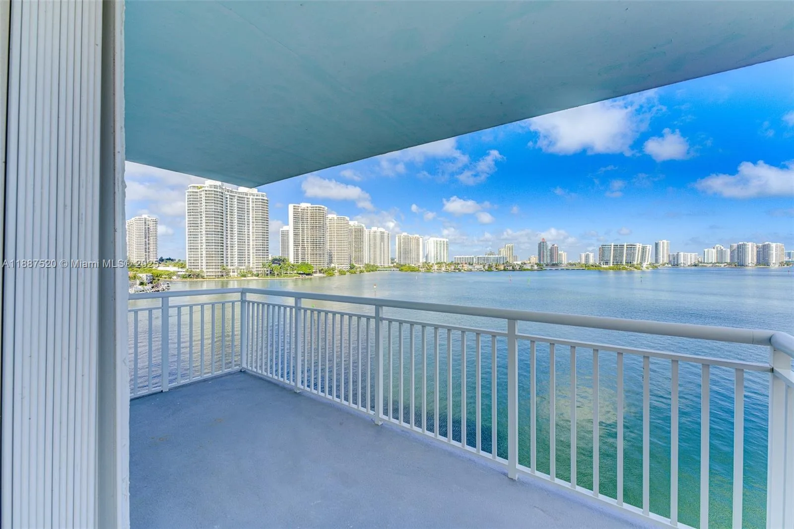 301 174th St # 618, Sunny Isles Beach, FL 33160 photo 7