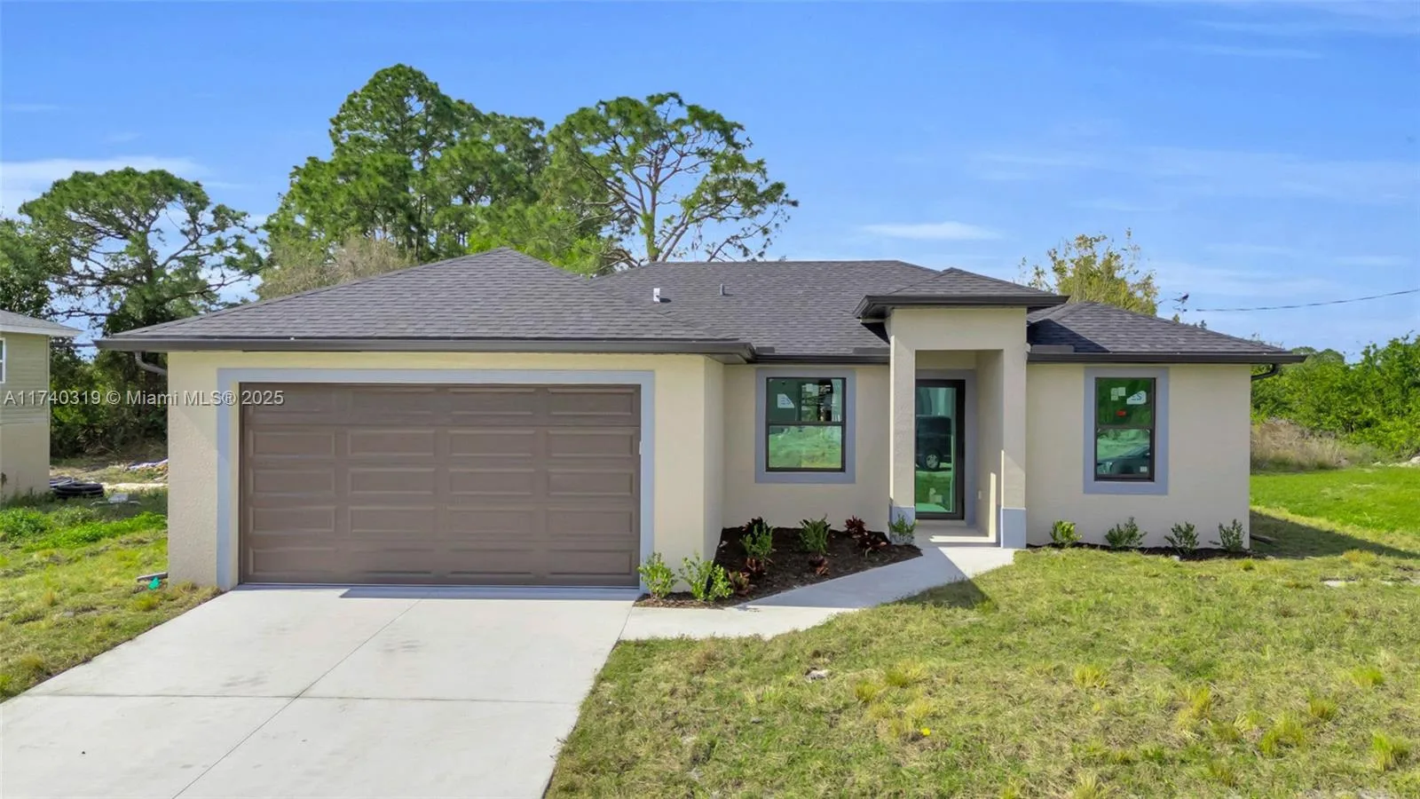 1504 RENA AVE S, Lehigh Acres, FL 33976