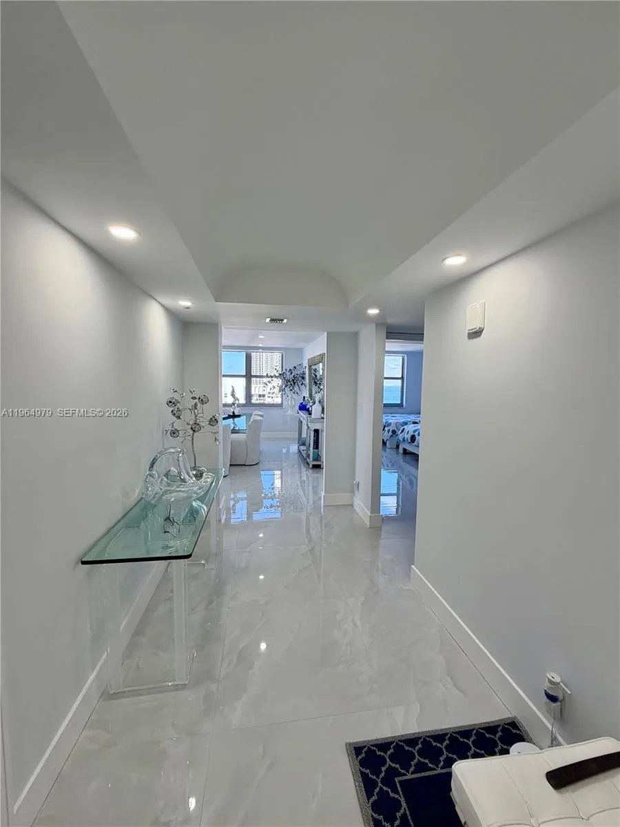 Malaga Towers – photo 13
