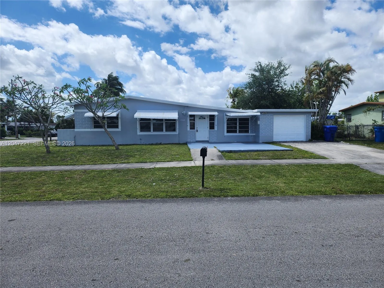 4100 SW 36th St # 0, West Park, FL 33023