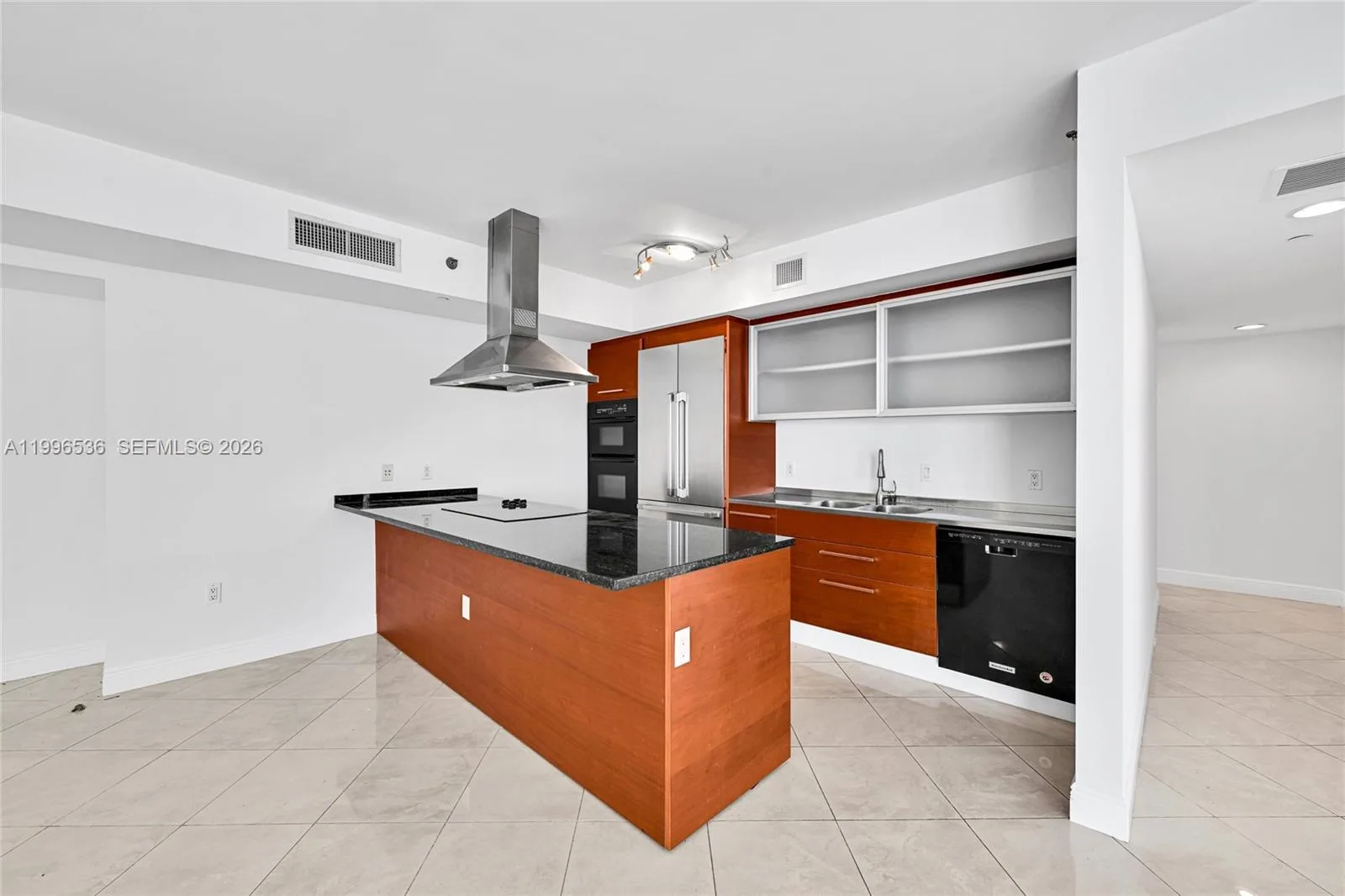 1850 S Ocean Dr # 3510, Hallandale Beach, FL 33009 photo 12