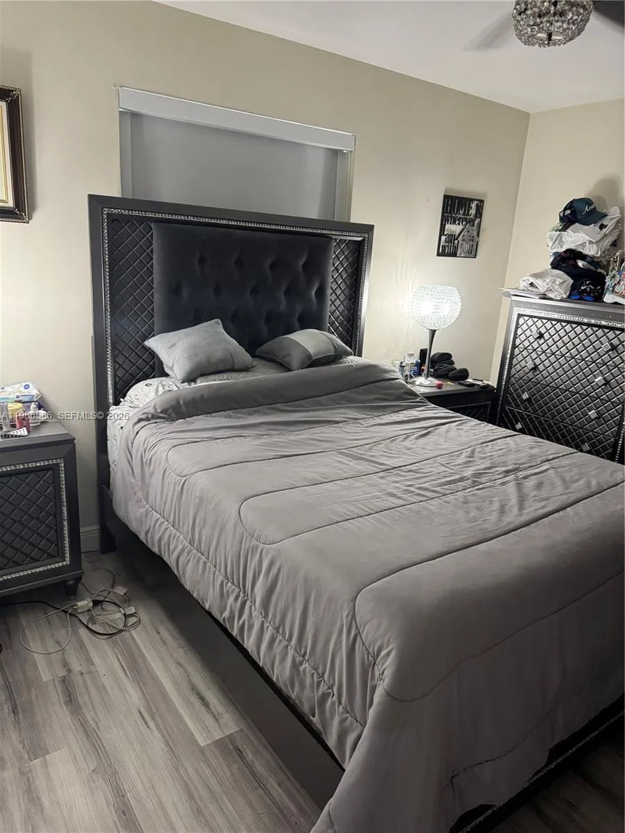 52 E 50th Pl, Hialeah, FL 33013 photo 12