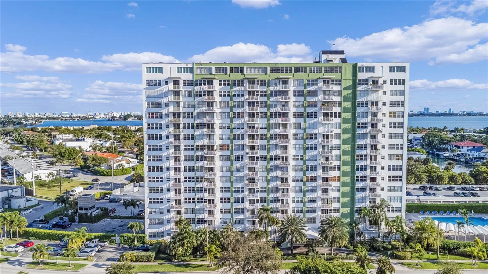2150 Sans Souci Blvd # B605, North Miami, FL 33181 — zdjęcie 3