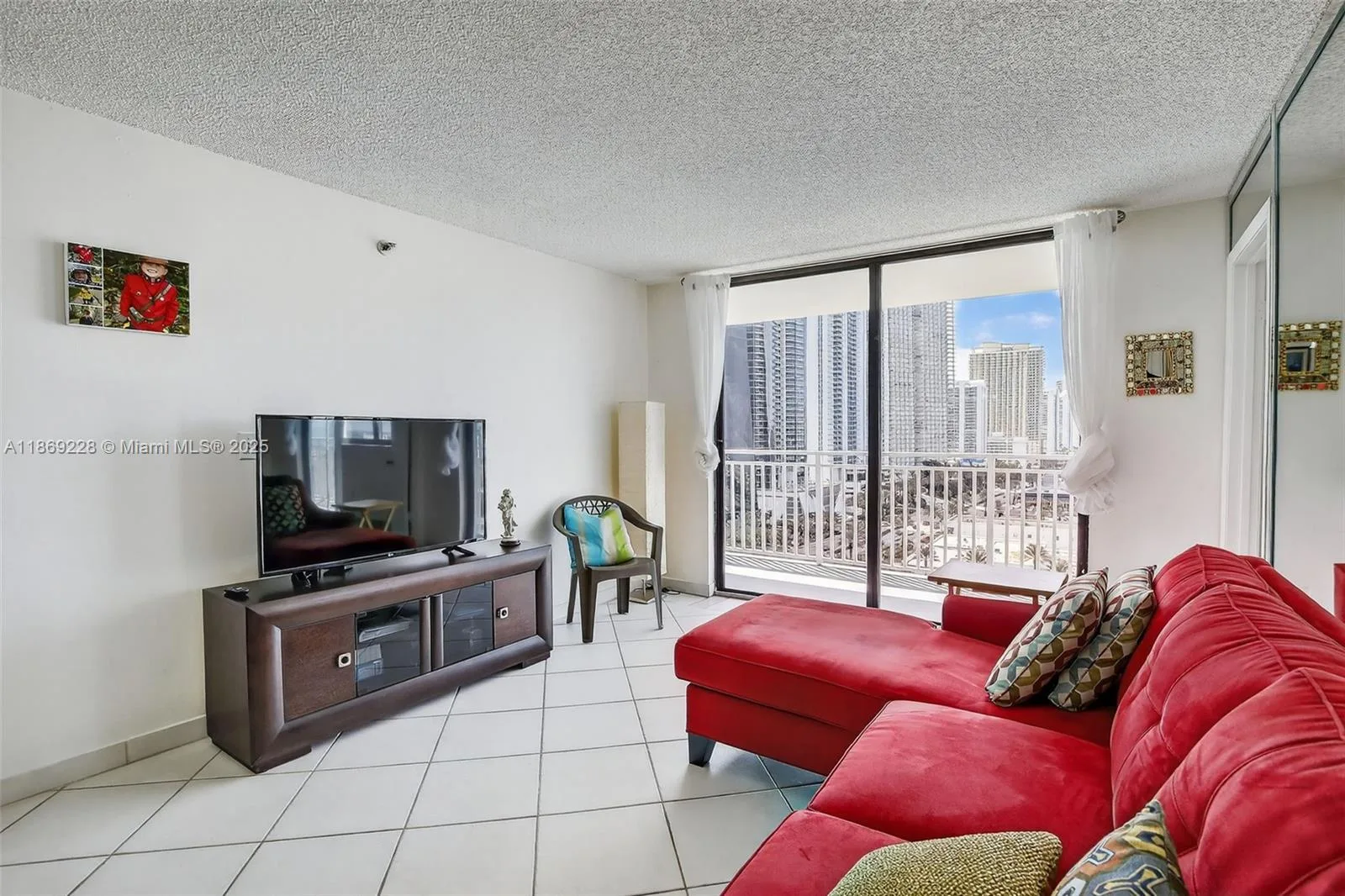 210 174th St # 1703, Sunny Isles Beach, FL 33160 photo 3