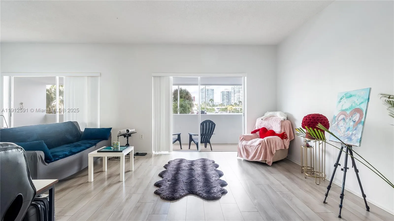 500 Bayview Dr # 117, Sunny Isles Beach, FL 33160 photo 11