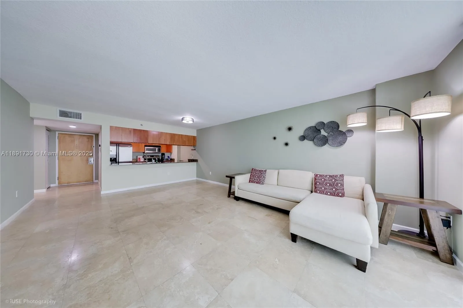 1200 Brickell Bay Dr # 3506, Miami, FL 33131 photo 6