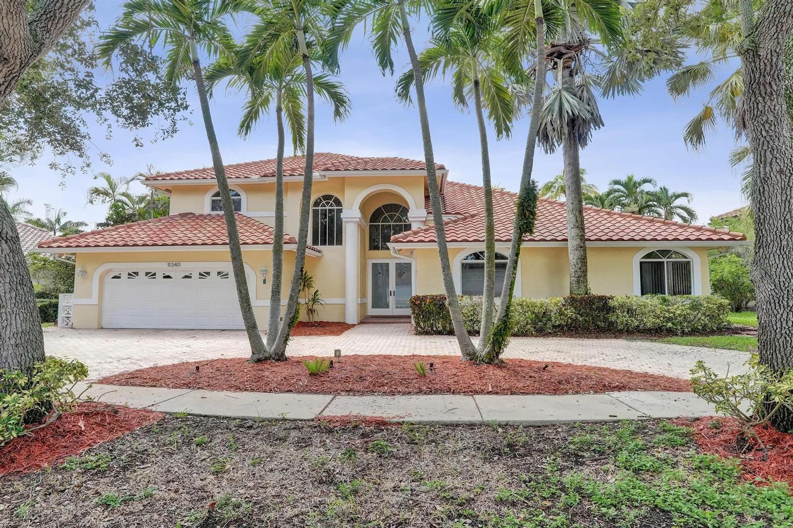 11340 Lakeshore Drive, Cooper City, FL 33026